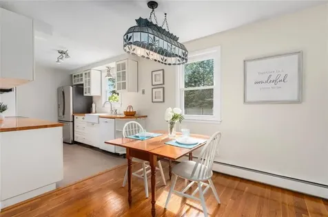 55 Dahlia Drive North Kingstown RI 02852