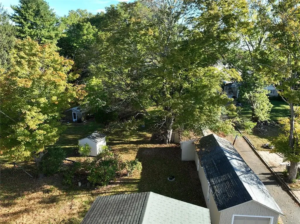 98 Wood Street Coventry RI 02816