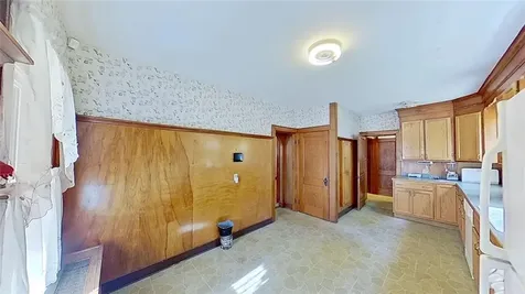 98 Wood Street Coventry RI 02816