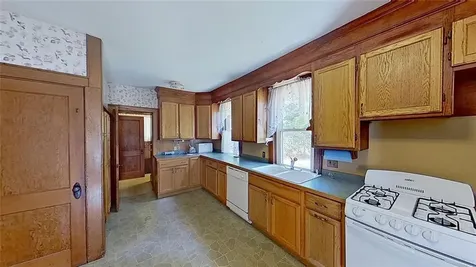 98 Wood Street Coventry RI 02816