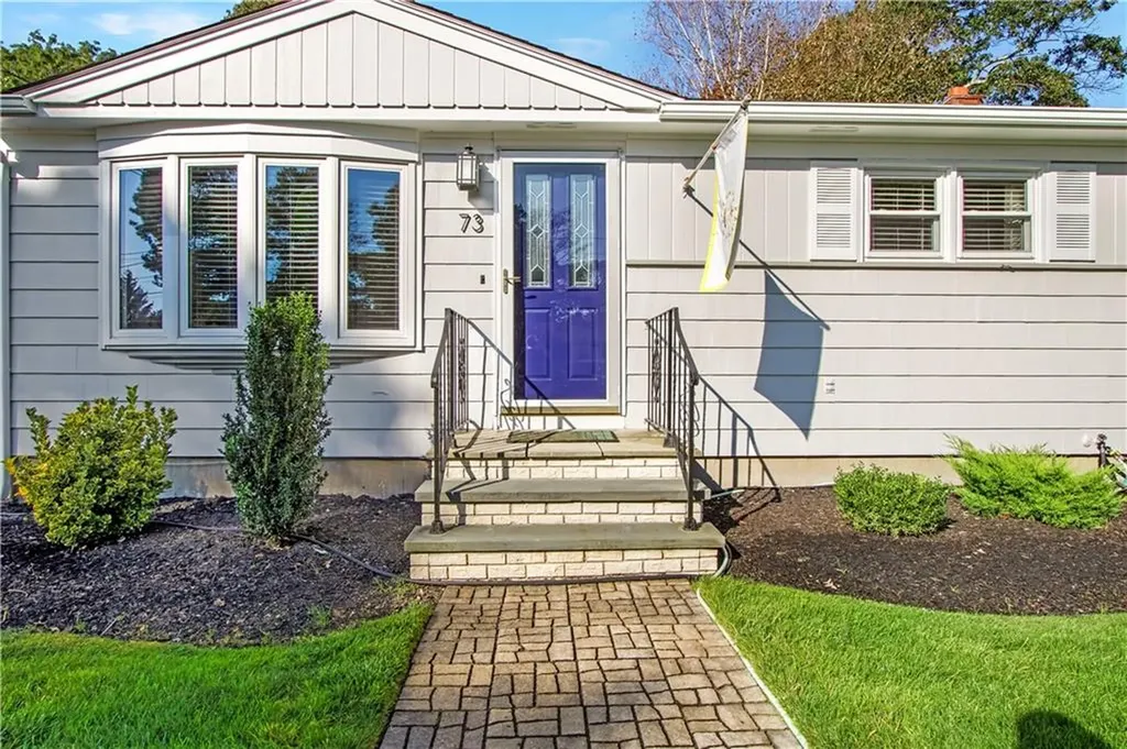 73 Custer Street Warwick RI 02889