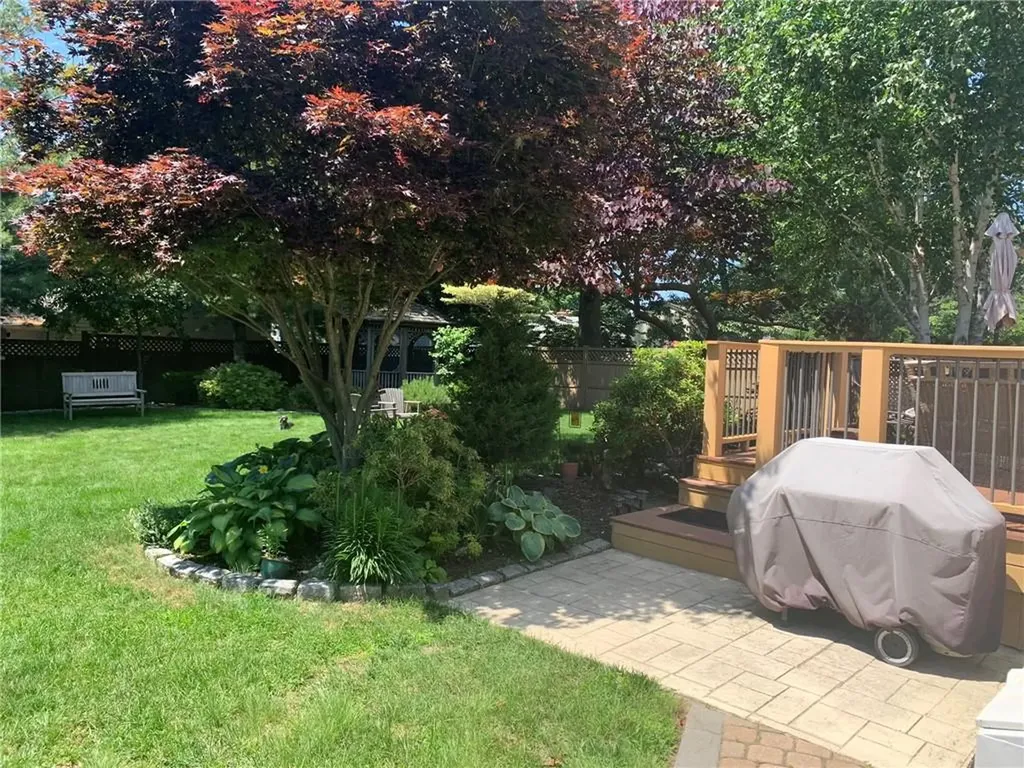 73 Custer Street Warwick RI 02889