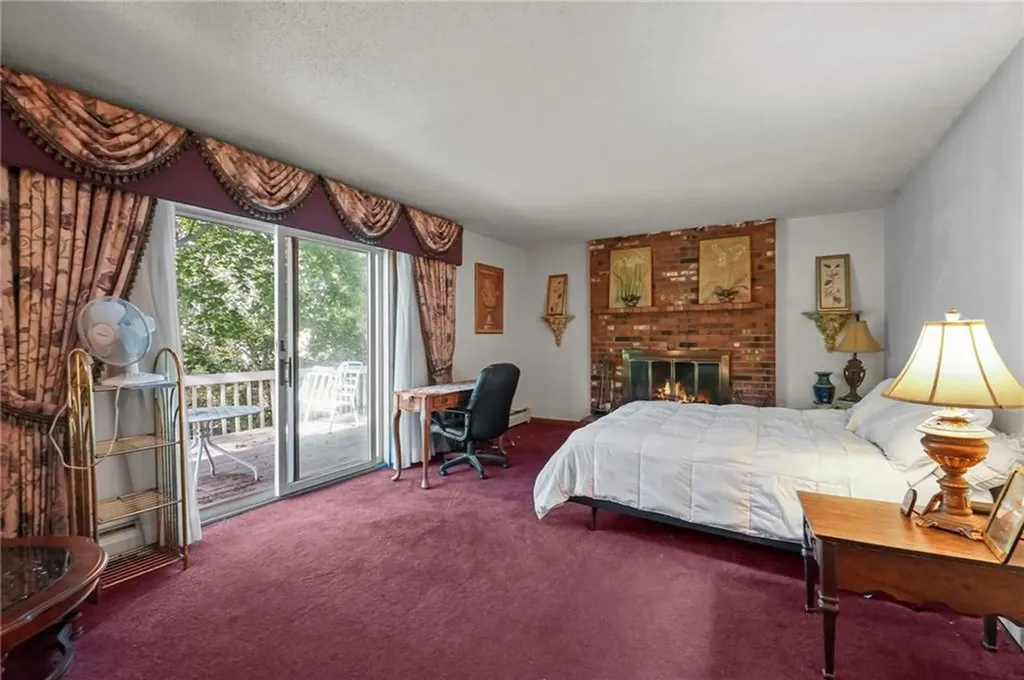 54 Sherwood Drive Westerly RI 02891