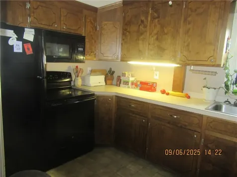 64 Fairfield Avenue Woonsocket RI 02895