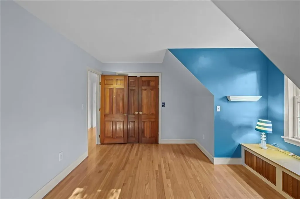 71 Mohawk Drive Portsmouth RI 02871