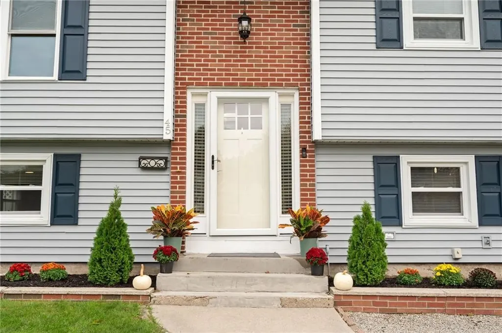 45 Judy Terrace West Warwick RI 02893