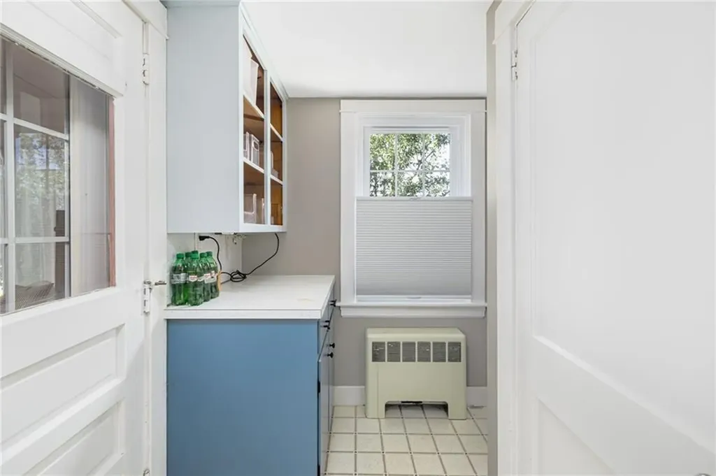 16 Reed Street Tiverton RI 02878