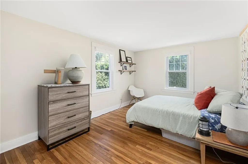 16 Reed Street Tiverton RI 02878