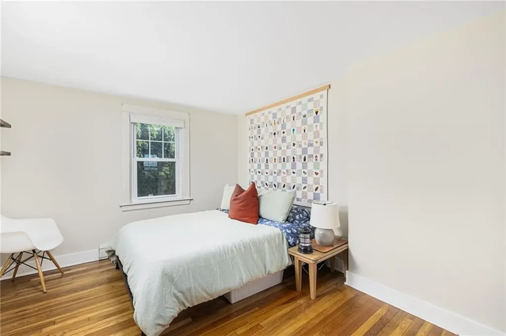 16 Reed Street Tiverton RI 02878
