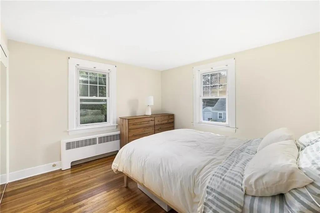 16 Reed Street Tiverton RI 02878