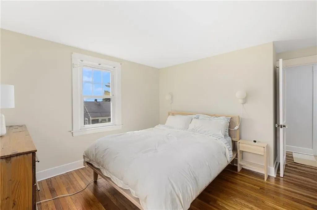 16 Reed Street Tiverton RI 02878