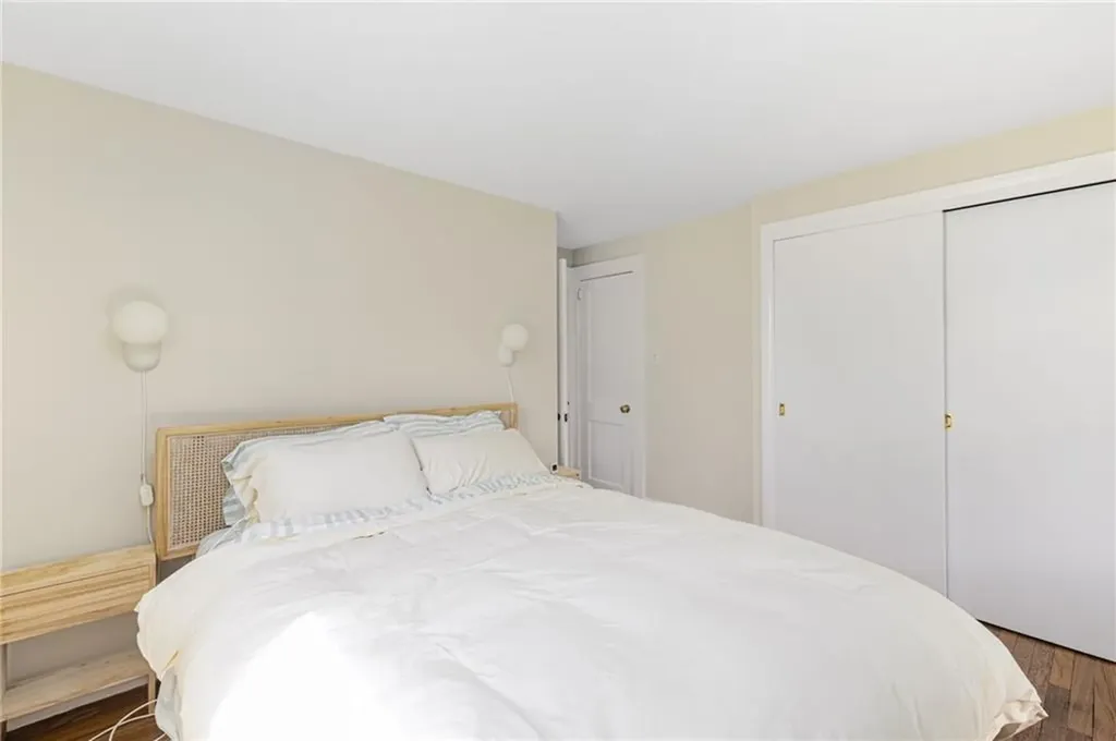 16 Reed Street Tiverton RI 02878