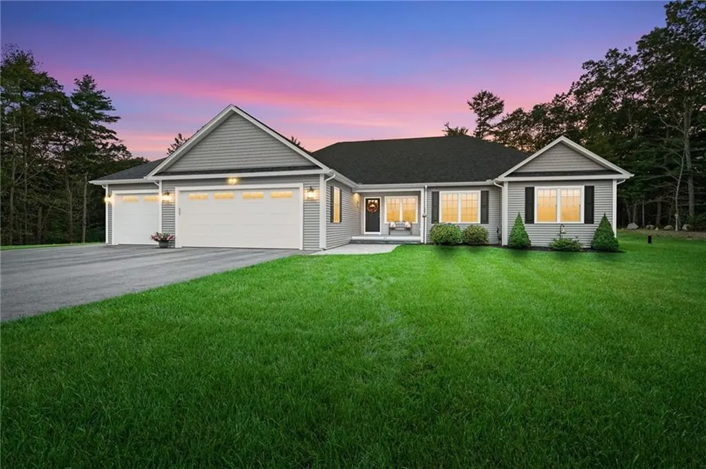 23 Sanford Farm Road Exeter RI 02822