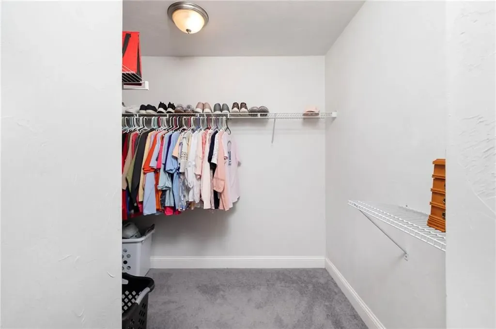 8 Lily Lane West Warwick RI 02893