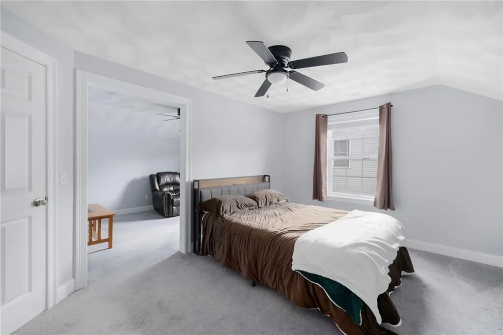 8 Lily Lane West Warwick RI 02893