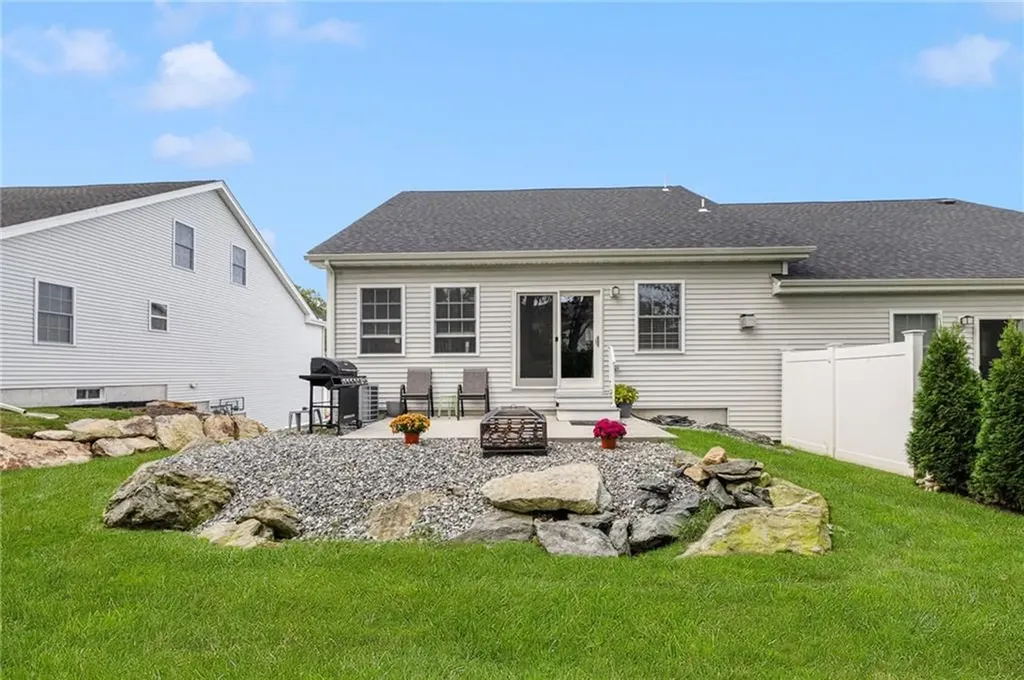 8 Lily Lane West Warwick RI 02893