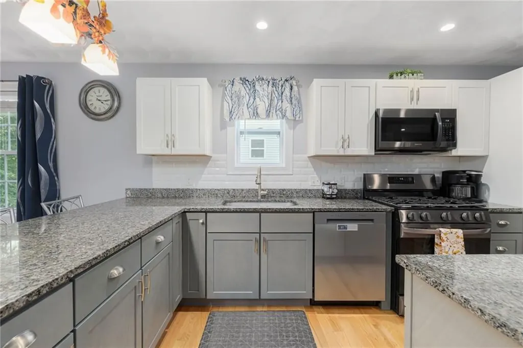 8 Lily Lane West Warwick RI 02893