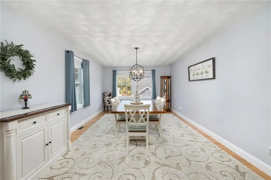 8 Lily Lane West Warwick RI 02893