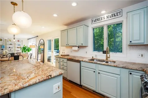 106 Winsor Avenue Johnston RI 02919