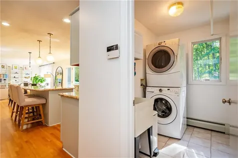 106 Winsor Avenue Johnston RI 02919