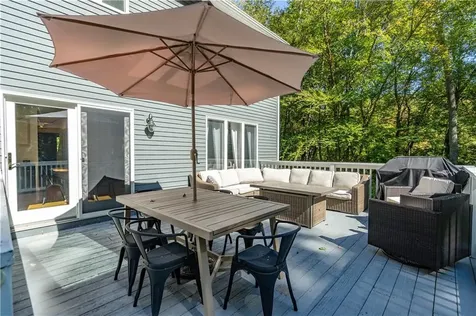 106 Winsor Avenue Johnston RI 02919