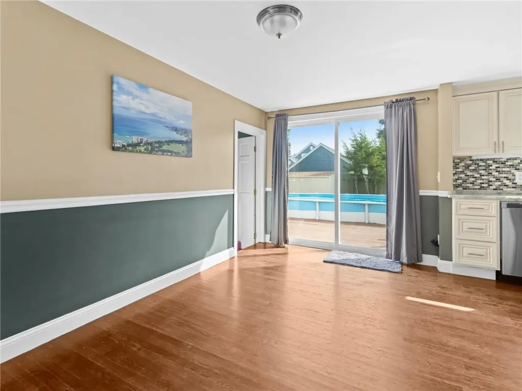 25 Woodbine Street East Providence RI 02915