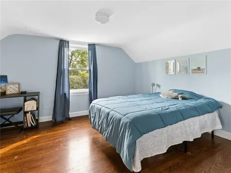 25 Woodbine Street East Providence RI 02915