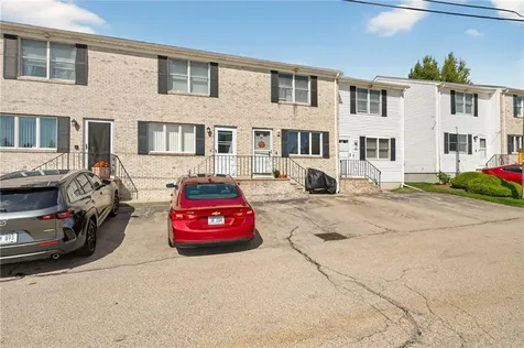 24 Iris Lane North Providence RI 02911