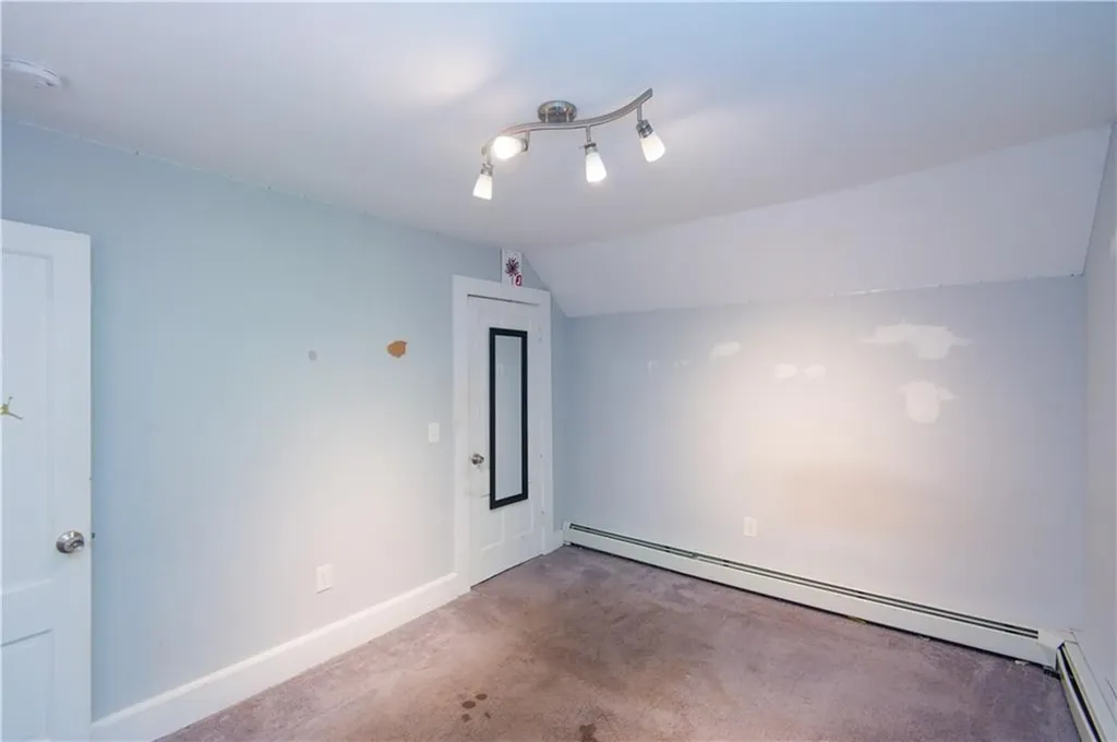 394 Third Avenue Woonsocket RI 02895