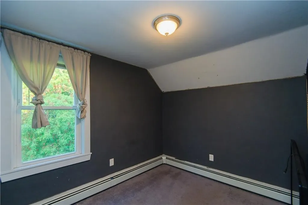 394 Third Avenue Woonsocket RI 02895