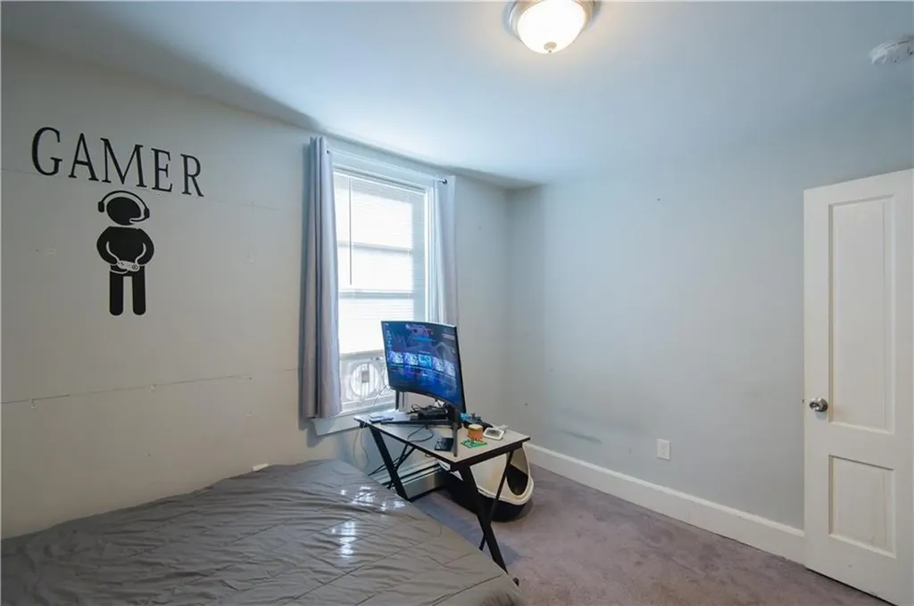 394 Third Avenue Woonsocket RI 02895