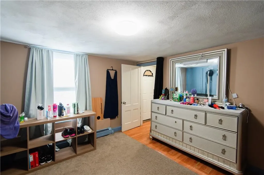 394 Third Avenue Woonsocket RI 02895