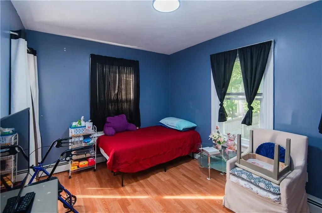 394 Third Avenue Woonsocket RI 02895