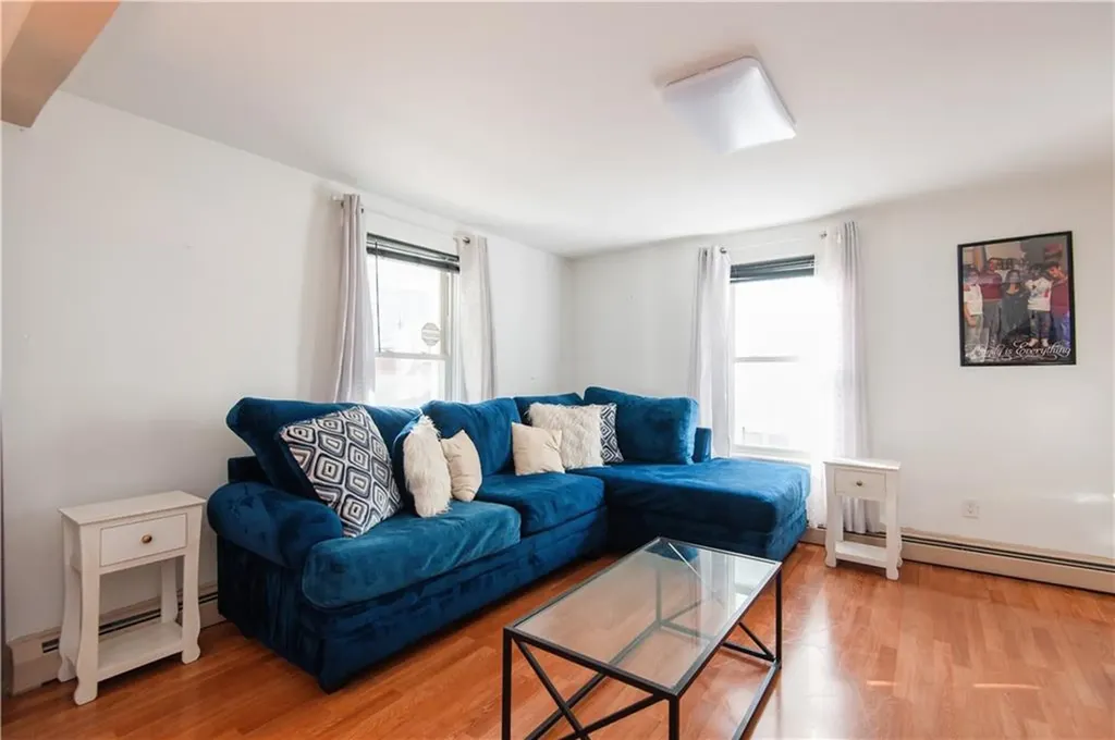 394 Third Avenue Woonsocket RI 02895