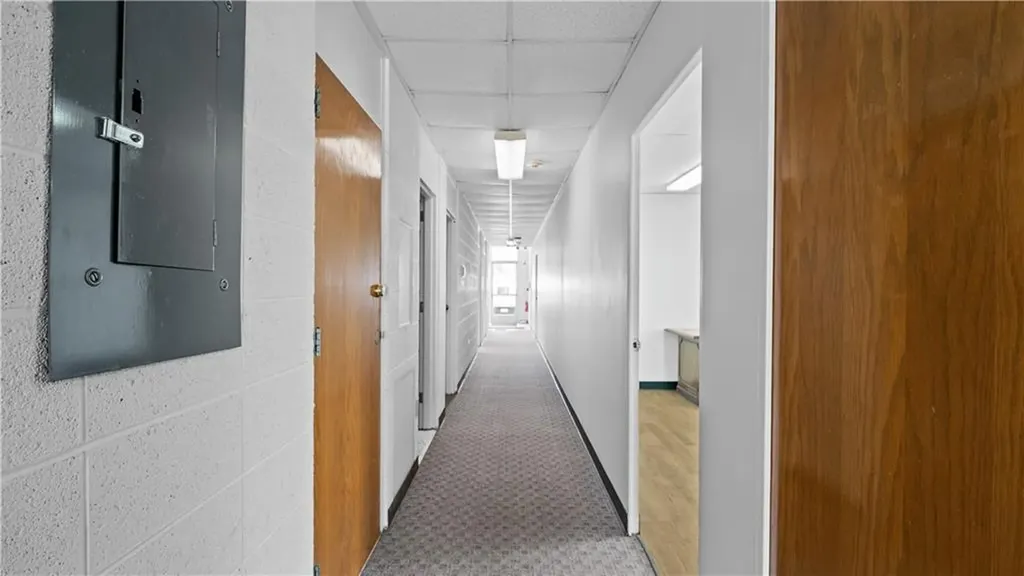1429 Warwick Avenue Warwick RI 02888
