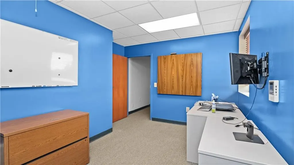 1429 Warwick Avenue Warwick RI 02888