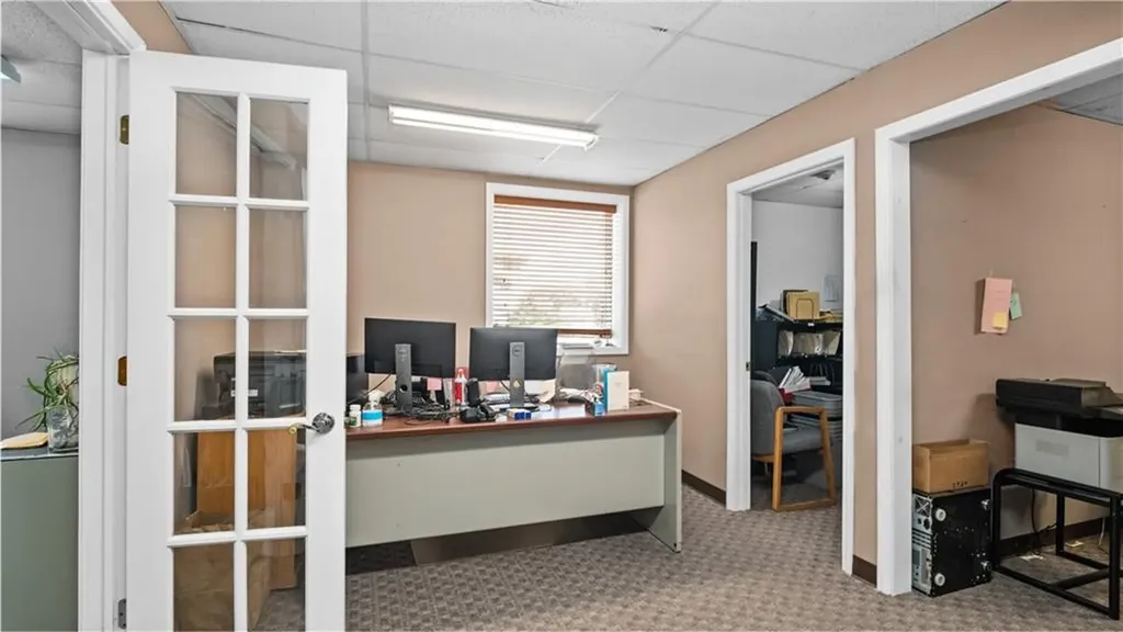1429 Warwick Avenue Warwick RI 02888