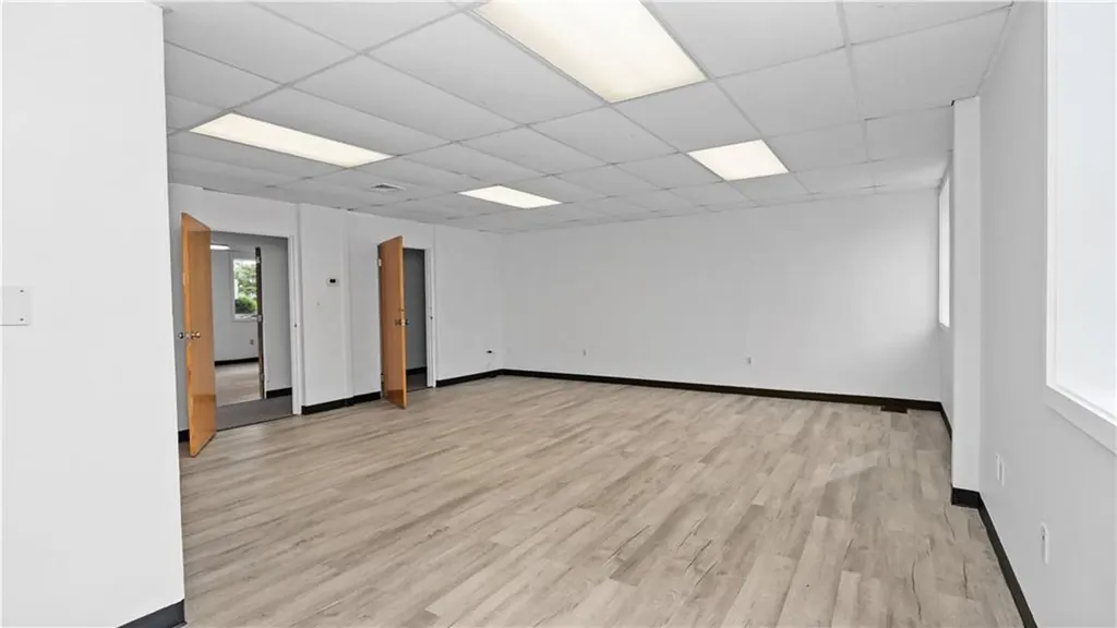 1429 Warwick Avenue Warwick RI 02888