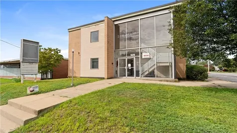 1429 Warwick Avenue Warwick RI 02888