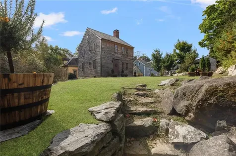 16 Tanyard Lane Glocester RI 02814