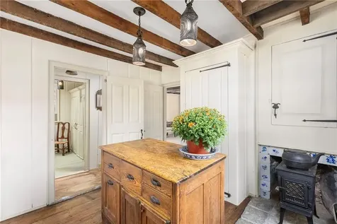 16 Tanyard Lane Glocester RI 02814