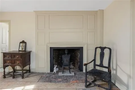 16 Tanyard Lane Glocester RI 02814