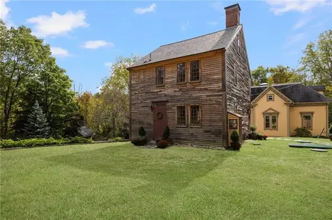 16 Tanyard Lane Glocester RI 02814