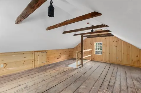 16 Tanyard Lane Glocester RI 02814