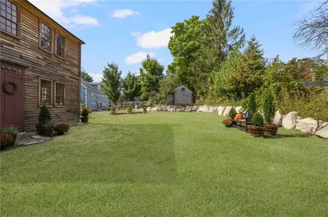 16 Tanyard Lane Glocester RI 02814