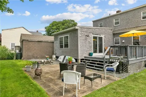 129 Bliss Mine Road Newport RI 02840