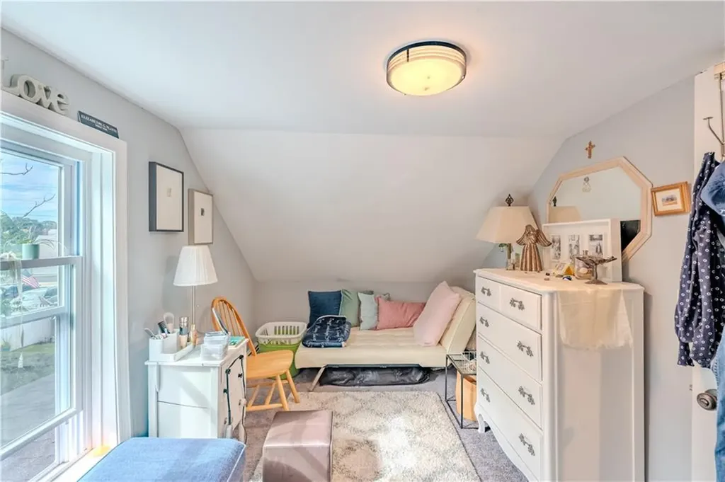 11 Togansett Road Providence RI 02905