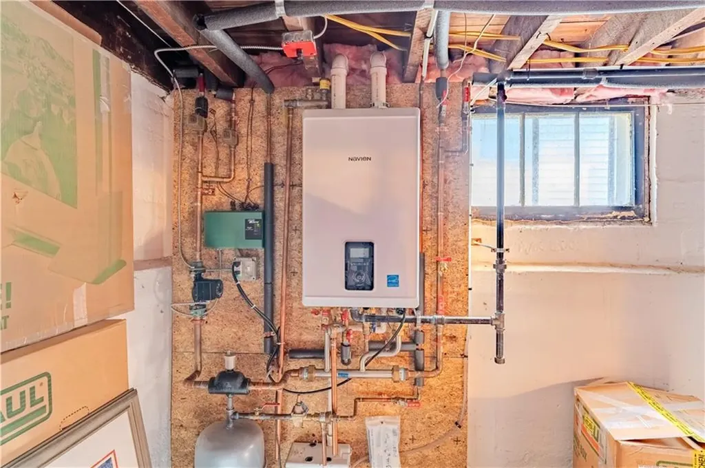 11 Togansett Road Providence RI 02905