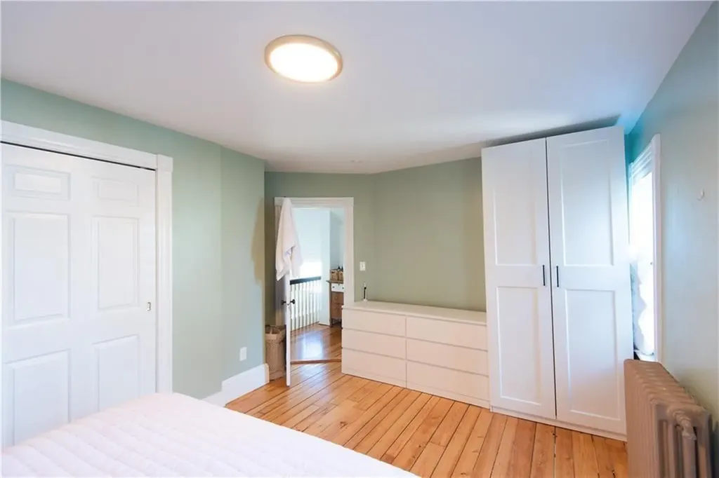 21 Congdon Avenue Newport RI 02840