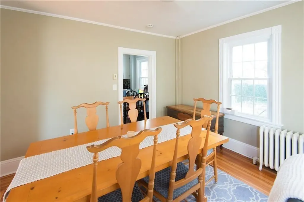 21 Congdon Avenue Newport RI 02840